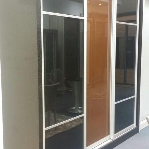 Customised Black Gloss Sliding Wardrobe