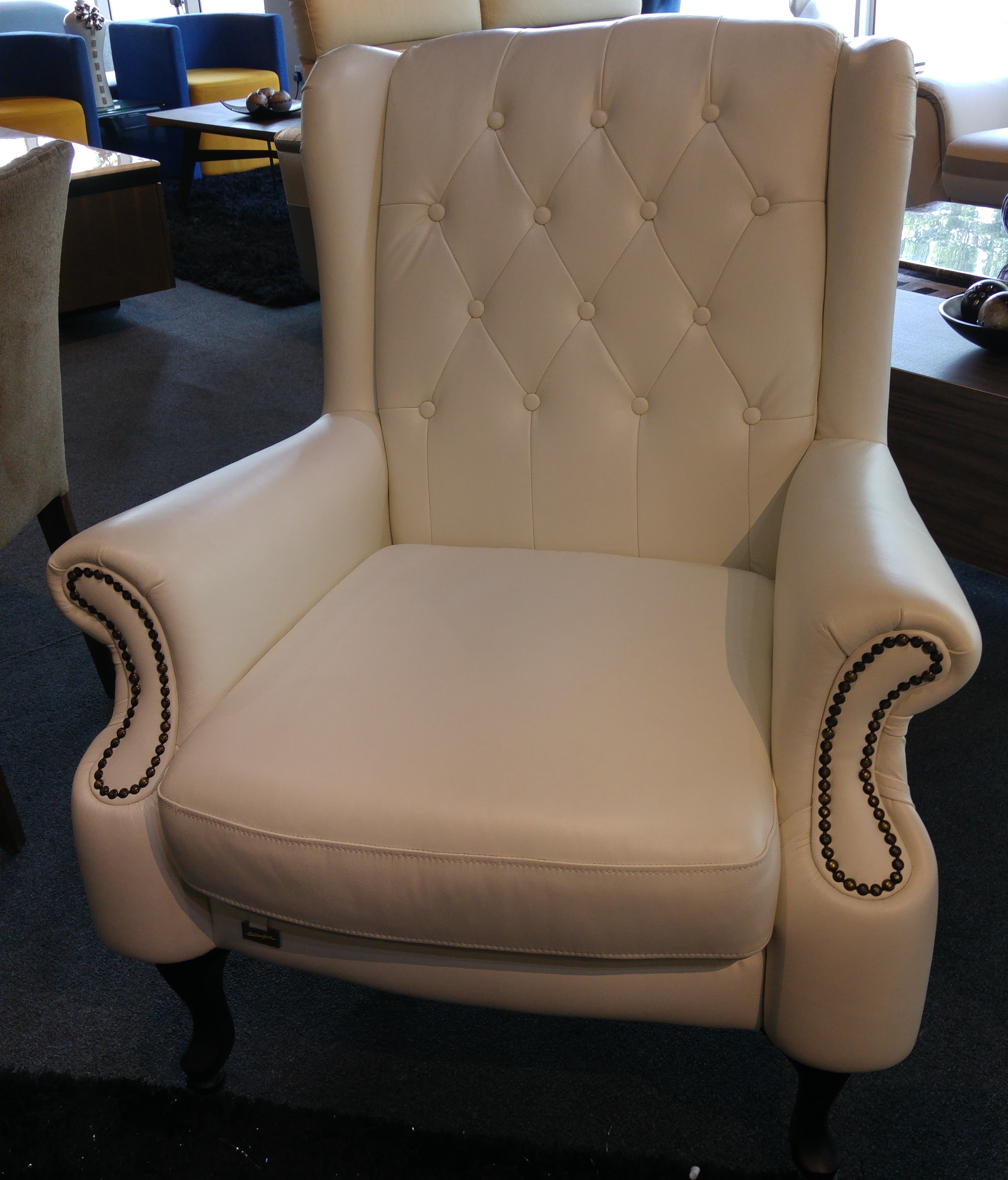 Reina Easy Chair