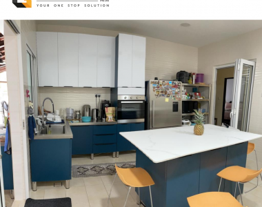06 Customised Modular Stainless Steel Coloured Door Kitchen Cabinet